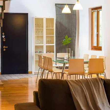 Joivy Scenic 2br With Balcony & Parking * Cernobbio